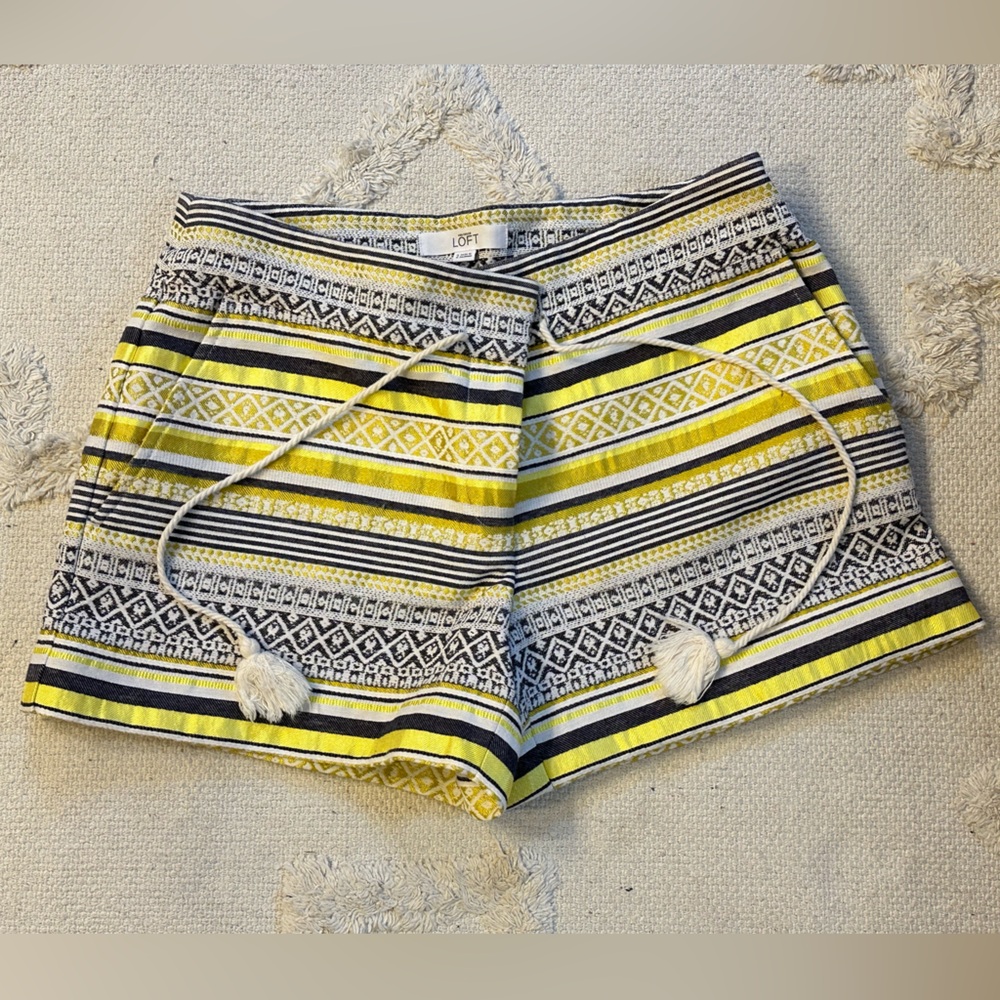 LOFT Trouser Shorts